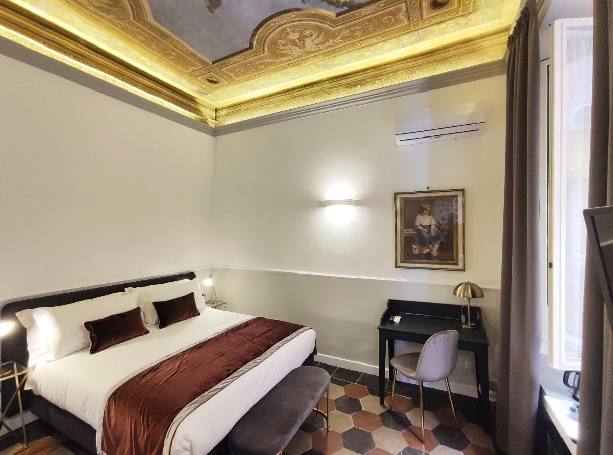 Visconti Suites By Fna Hospitality Roma Exterior photo